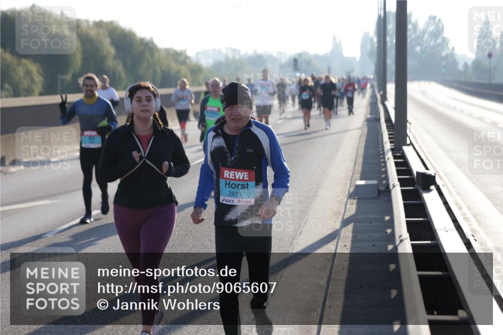 03.10.2025 - Köhlbrandbrückenlauf Jannik Wohlers http://msf.ph/oto/9065607 03.10.2025 09:26:38 Position 3 2971 meine-sportfotos.de