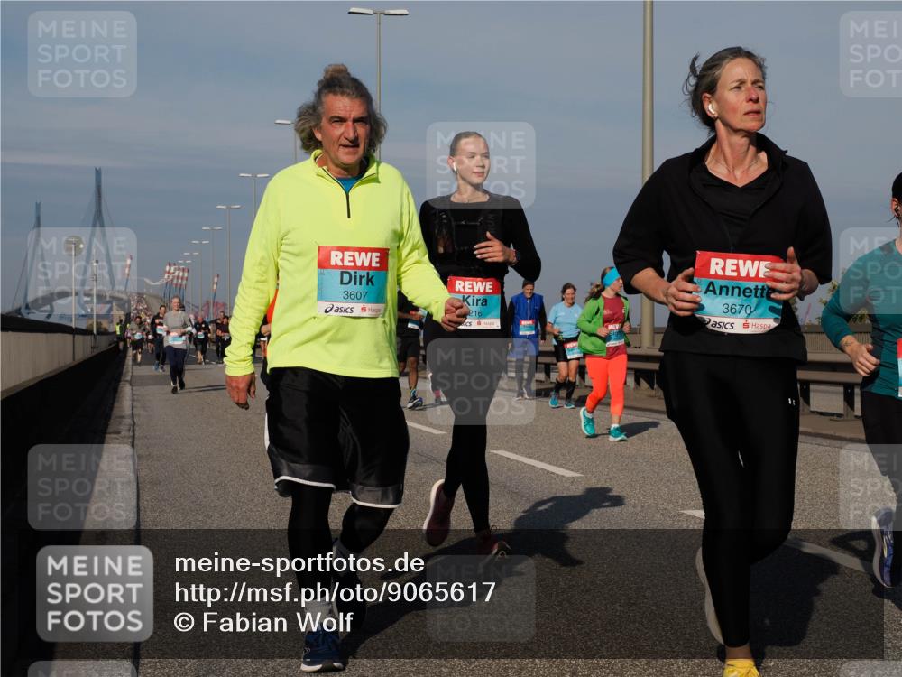 03.10.2025 - Köhlbrandbrückenlauf Fabian Wolf http://msf.ph/oto/9065617 03.10.2025 10:08:38 Position 3 3607, 216, 3670 meine-sportfotos.de
