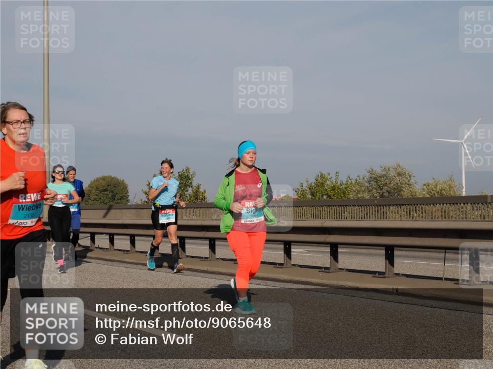 03.10.2025 - Köhlbrandbrückenlauf Fabian Wolf http://msf.ph/oto/9065648 03.10.2025 10:08:42 Position 3 2135, 3664 meine-sportfotos.de