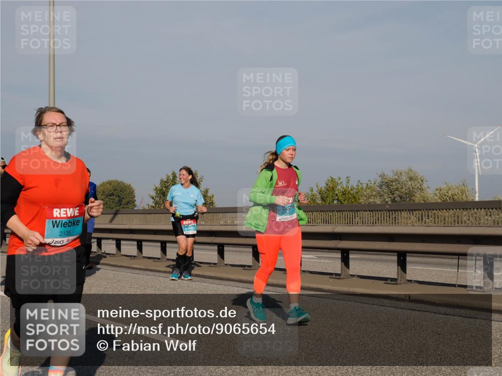 03.10.2025 - Köhlbrandbrückenlauf Fabian Wolf http://msf.ph/oto/9065654 03.10.2025 10:08:42 Position 3 2135 meine-sportfotos.de