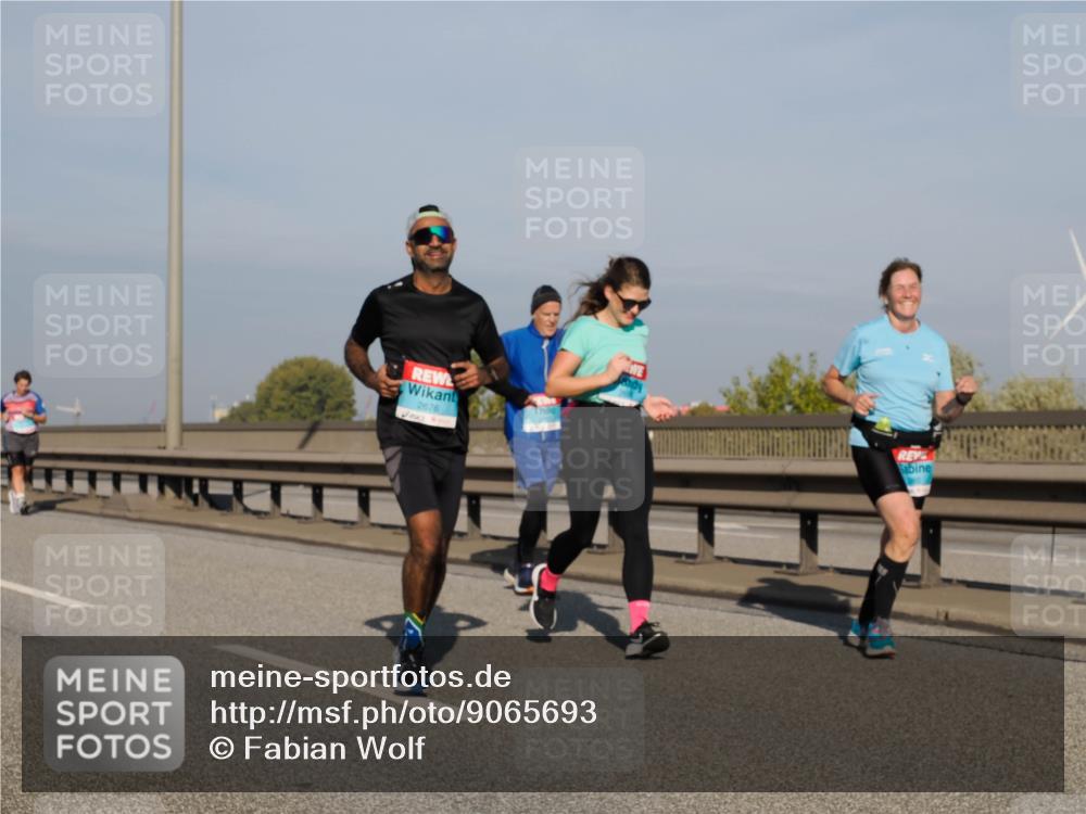 03.10.2025 - Köhlbrandbrückenlauf Fabian Wolf http://msf.ph/oto/9065693 03.10.2025 10:08:45 Position 3 2676 meine-sportfotos.de