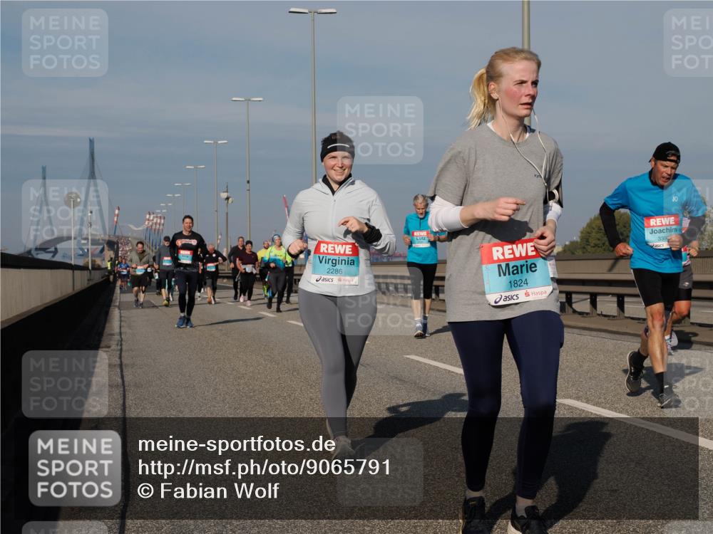 03.10.2025 - Köhlbrandbrückenlauf Fabian Wolf http://msf.ph/oto/9065791 03.10.2025 10:08:50 Position 3 2286, 1824, 3390 meine-sportfotos.de