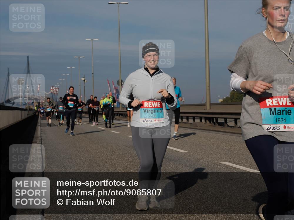 03.10.2025 - Köhlbrandbrückenlauf Fabian Wolf http://msf.ph/oto/9065807 03.10.2025 10:08:50 Position 3 2286, 1824 meine-sportfotos.de