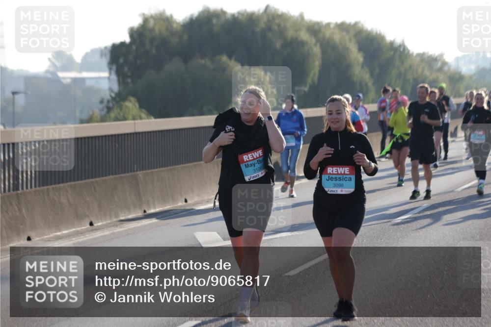 03.10.2025 - Köhlbrandbrückenlauf Jannik Wohlers http://msf.ph/oto/9065817 03.10.2025 09:26:53 Position 3 3100, 3098 meine-sportfotos.de