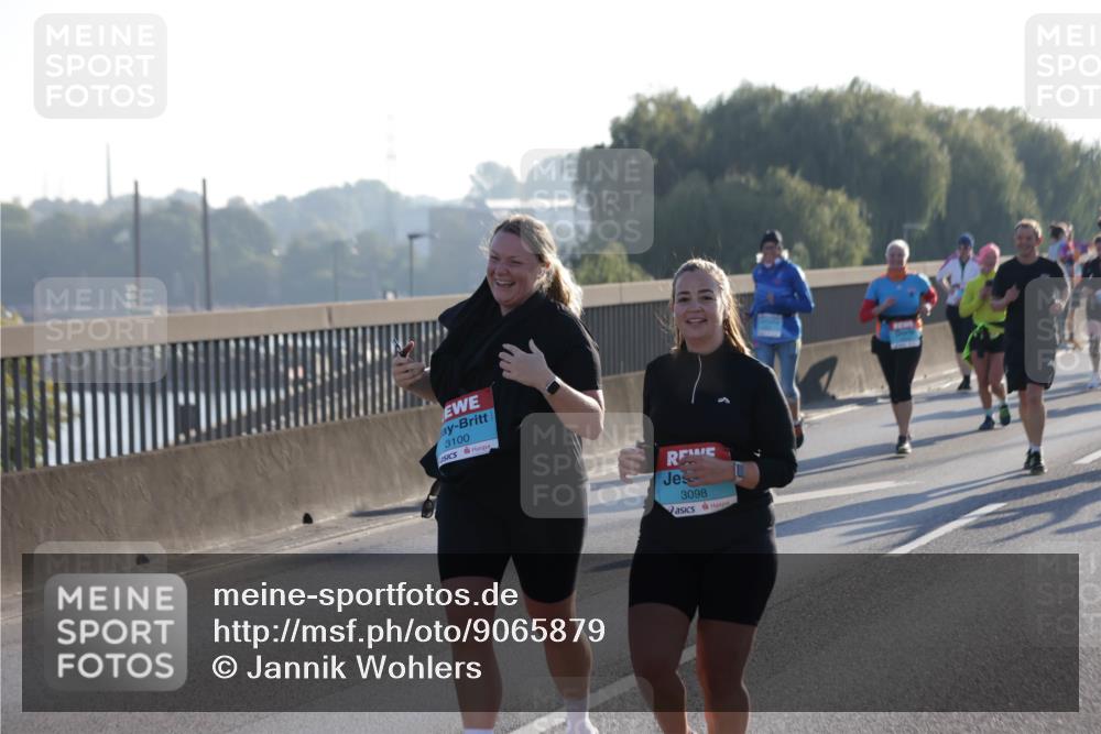 03.10.2025 - Köhlbrandbrückenlauf Jannik Wohlers http://msf.ph/oto/9065879 03.10.2025 09:26:55 Position 3 3100, 10, 3098 meine-sportfotos.de