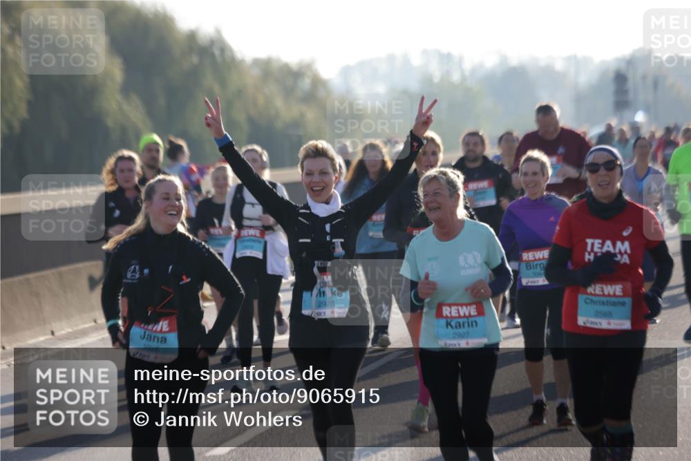 03.10.2025 - Köhlbrandbrückenlauf Jannik Wohlers http://msf.ph/oto/9065915 03.10.2025 09:26:57 Position 3 2926, 3094, 2928, 2927, 2565 meine-sportfotos.de