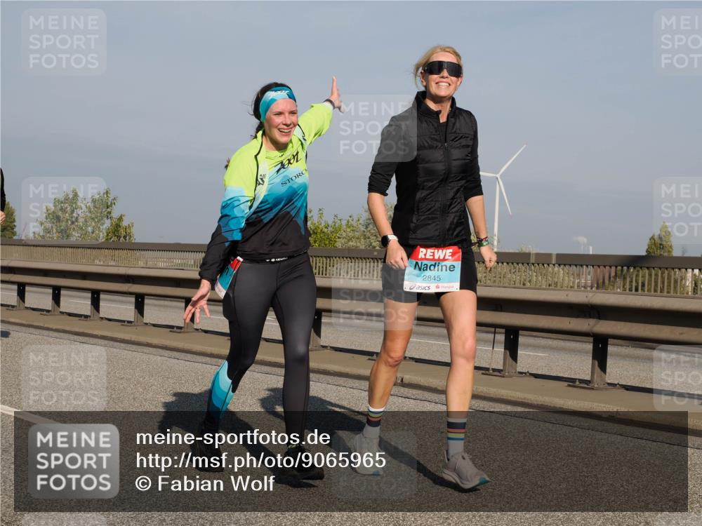 03.10.2025 - Köhlbrandbrückenlauf Fabian Wolf http://msf.ph/oto/9065965 03.10.2025 10:09:01 Position 3 2845 meine-sportfotos.de