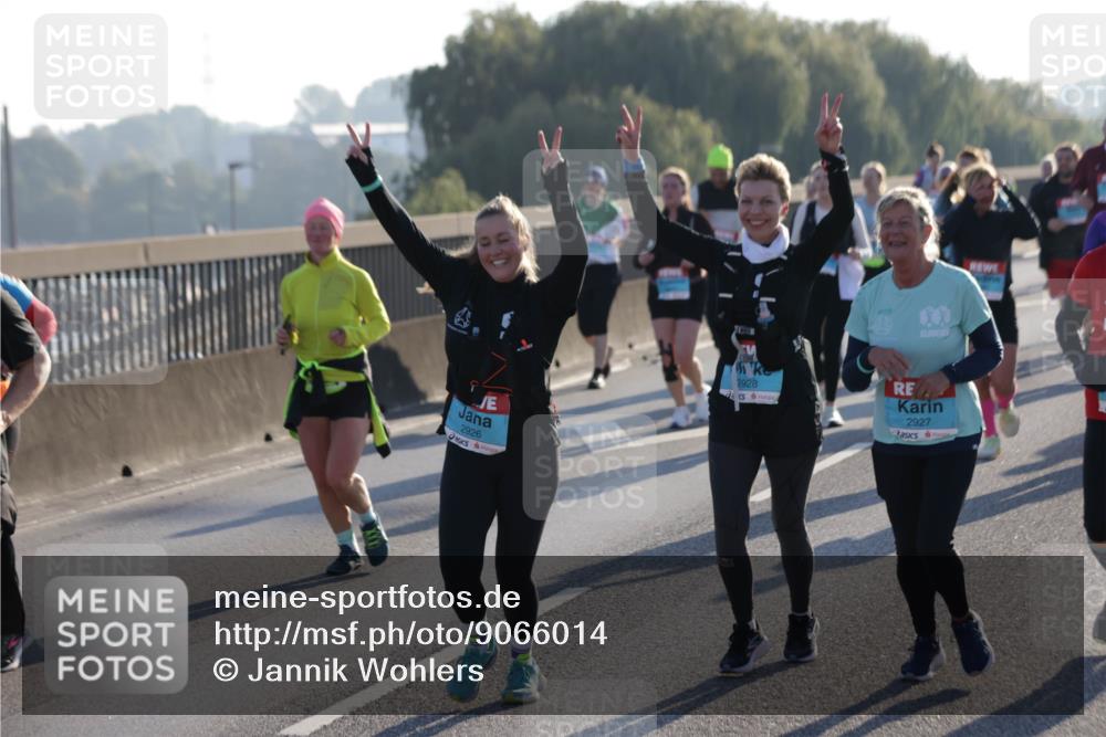 03.10.2025 - Köhlbrandbrückenlauf Jannik Wohlers http://msf.ph/oto/9066014 03.10.2025 09:27:00 Position 3 2926, 2928, 2927 meine-sportfotos.de