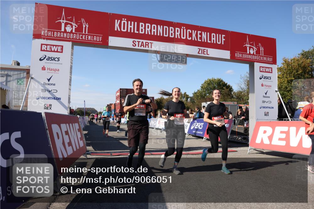 03.10.2025 - Köhlbrandbrückenlauf Lena Gebhardt http://msf.ph/oto/9066051 03.10.2025 13:29:33 Ziel 5340, 5366, 5470, 5482, 5514, 5601, 6093, 6156, 6215, 6334, 6335, 6336, 6351, 6387, 6439, 6539, 6543, 6554, 6555 meine-sportfotos.de
