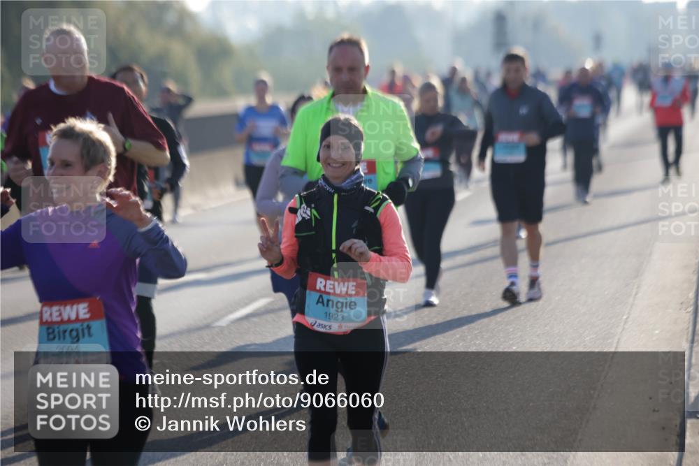 03.10.2025 - Köhlbrandbrückenlauf Jannik Wohlers http://msf.ph/oto/9066060 03.10.2025 09:27:02 Position 3 2094, 1923 meine-sportfotos.de