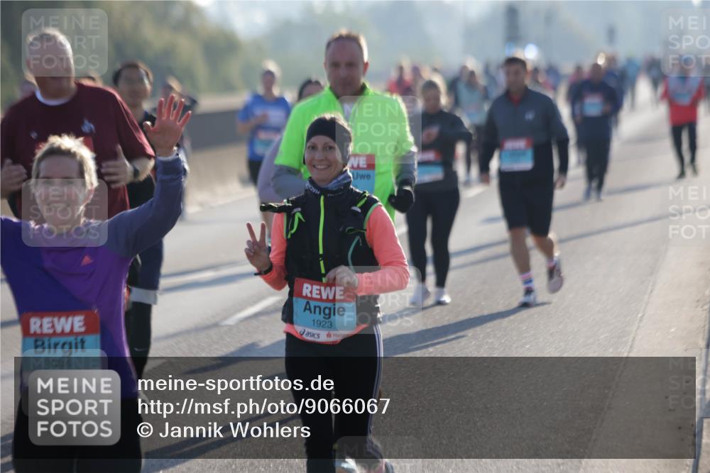 03.10.2025 - Köhlbrandbrückenlauf Jannik Wohlers http://msf.ph/oto/9066067 03.10.2025 09:27:03 Position 3 3094, 1923 meine-sportfotos.de