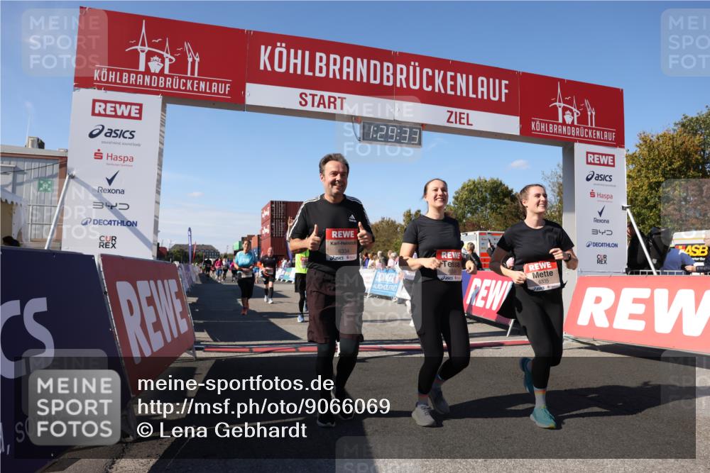 03.10.2025 - Köhlbrandbrückenlauf Lena Gebhardt http://msf.ph/oto/9066069 03.10.2025 13:29:33 Ziel 5340, 5366, 5470, 5482, 5514, 5601, 6093, 6156, 6215, 6334, 6335, 6336, 6351, 6387, 6439, 6539, 6543, 6554, 6555 meine-sportfotos.de