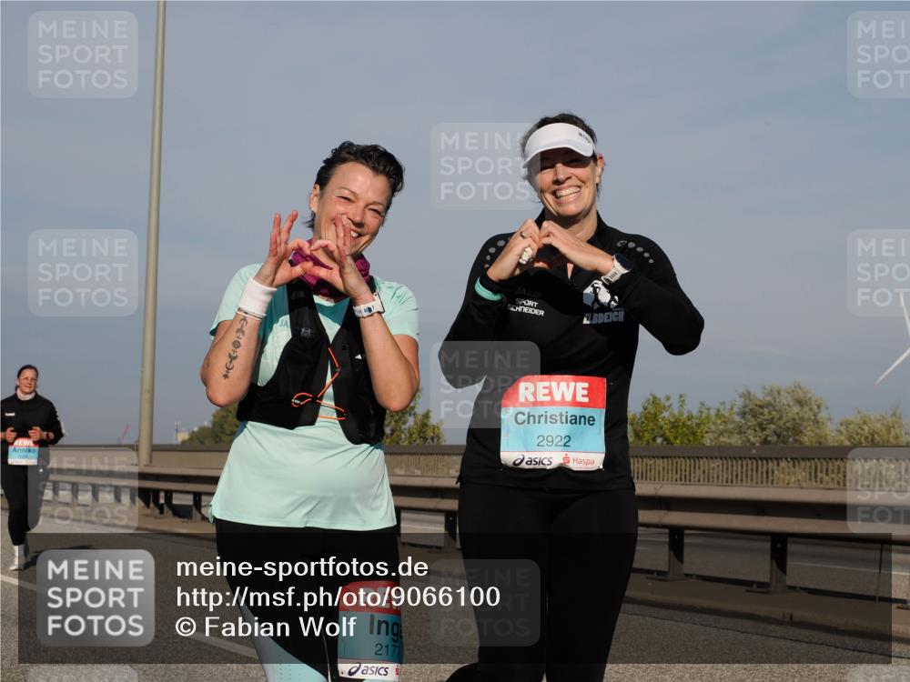 03.10.2025 - Köhlbrandbrückenlauf Fabian Wolf http://msf.ph/oto/9066100 03.10.2025 10:09:09 Position 3 2177, 2922 meine-sportfotos.de