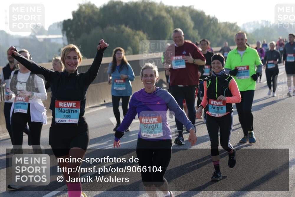 03.10.2025 - Köhlbrandbrückenlauf Jannik Wohlers http://msf.ph/oto/9066104 03.10.2025 09:27:04 Position 3 2859, 3095, 3094, 1923, 2480 meine-sportfotos.de
