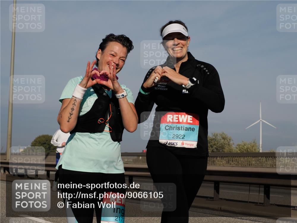 03.10.2025 - Köhlbrandbrückenlauf Fabian Wolf http://msf.ph/oto/9066105 03.10.2025 10:09:09 Position 3 2922, 2177 meine-sportfotos.de