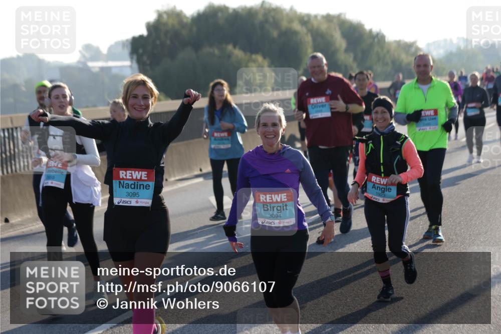 03.10.2025 - Köhlbrandbrückenlauf Jannik Wohlers http://msf.ph/oto/9066107 03.10.2025 09:27:04 Position 3 2859, 3095, 3094, 1923, 2480 meine-sportfotos.de