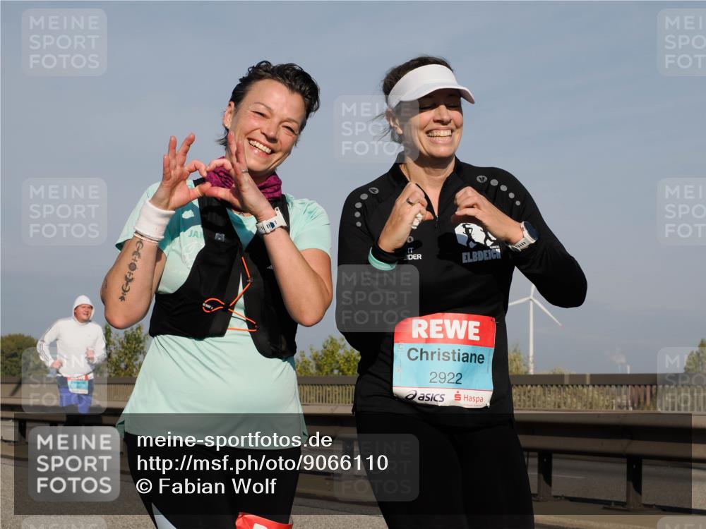 03.10.2025 - Köhlbrandbrückenlauf Fabian Wolf http://msf.ph/oto/9066110 03.10.2025 10:09:09 Position 3 2922 meine-sportfotos.de