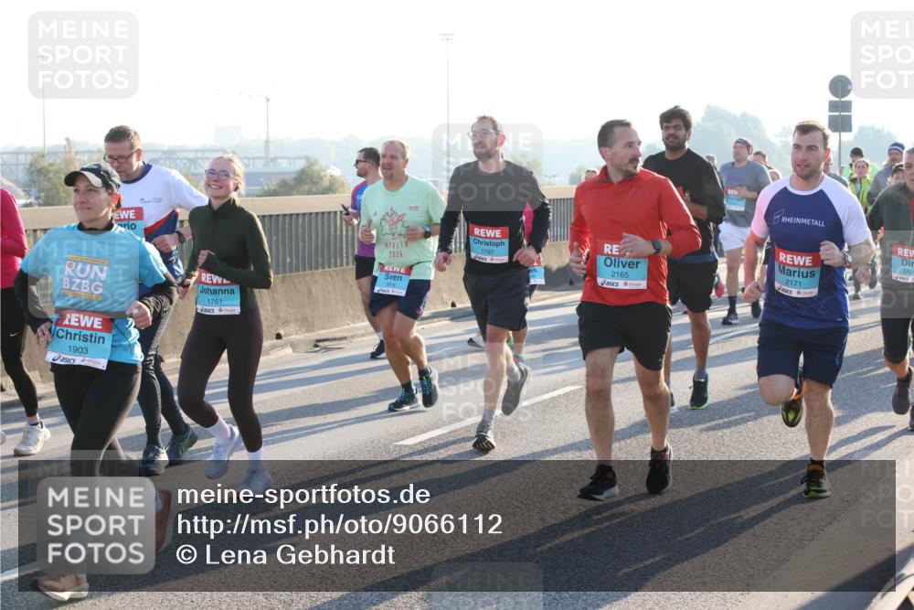 03.10.2025 - Köhlbrandbrückenlauf Lena Gebhardt http://msf.ph/oto/9066112 03.10.2025 09:22:56 Position 1 1761, 1903, 2025, 3416, 1797, 2165, 2171, 3488 meine-sportfotos.de