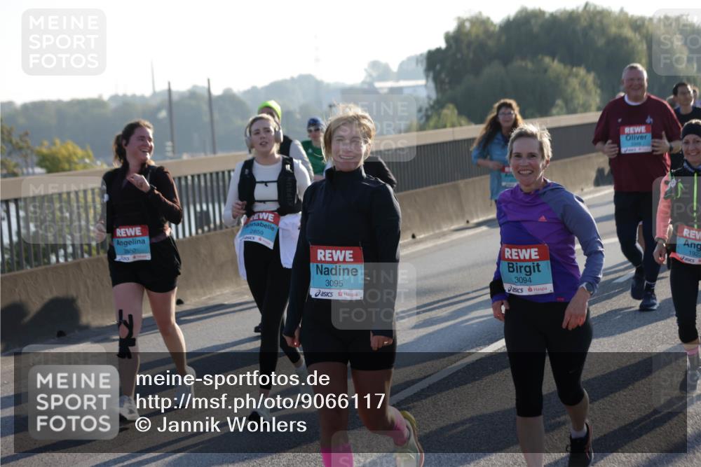 03.10.2025 - Köhlbrandbrückenlauf Jannik Wohlers http://msf.ph/oto/9066117 03.10.2025 09:27:05 Position 3 2660, 2859, 3095, 3094, 1923 meine-sportfotos.de