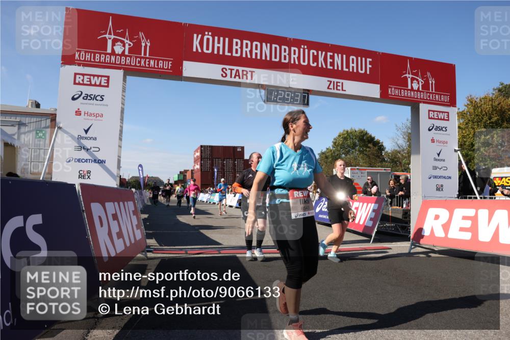 03.10.2025 - Köhlbrandbrückenlauf Lena Gebhardt http://msf.ph/oto/9066133 03.10.2025 13:29:37 Ziel 4629, 4660, 4720, 4733, 5470, 5482, 5601, 6093, 6156, 6215, 6334, 6335, 6336, 6351, 6387, 6439, 6539, 6543, 6554, 6555 meine-sportfotos.de