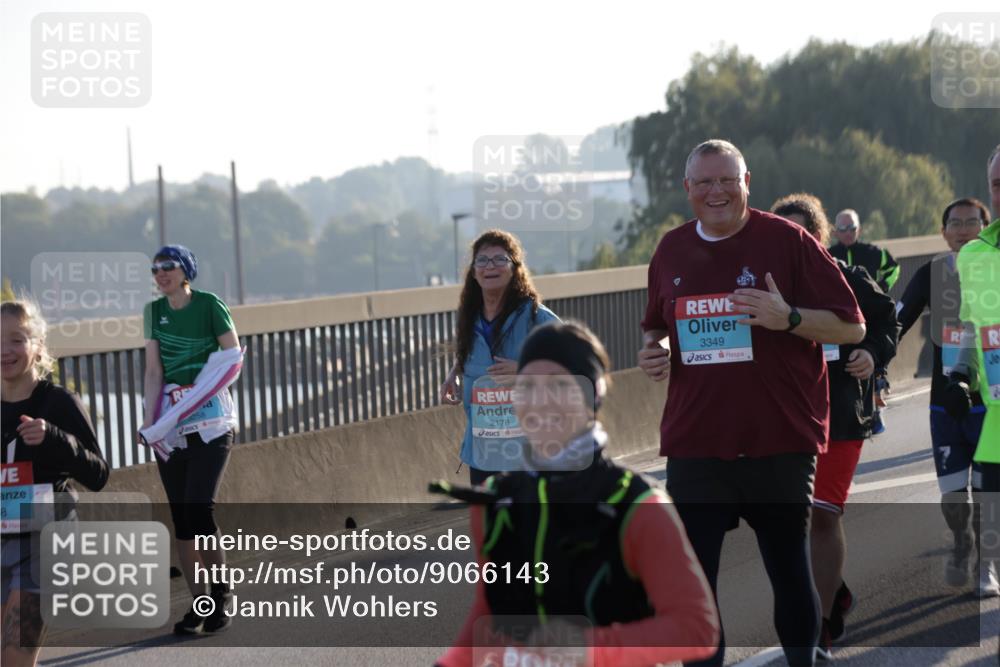 03.10.2025 - Köhlbrandbrückenlauf Jannik Wohlers http://msf.ph/oto/9066143 03.10.2025 09:27:06 Position 3 8, 258, 2178, 3349 meine-sportfotos.de