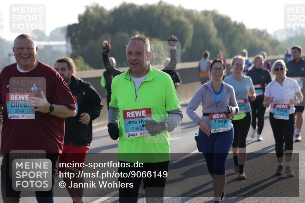 03.10.2025 - Köhlbrandbrückenlauf Jannik Wohlers http://msf.ph/oto/9066149 03.10.2025 09:27:07 Position 3 3349, 2480, 2530, 2895 meine-sportfotos.de