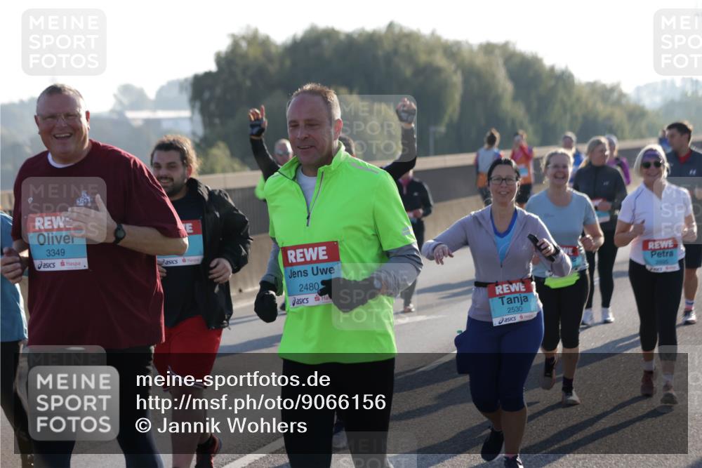 03.10.2025 - Köhlbrandbrückenlauf Jannik Wohlers http://msf.ph/oto/9066156 03.10.2025 09:27:07 Position 3 3349, 2480, 2530, 2895 meine-sportfotos.de