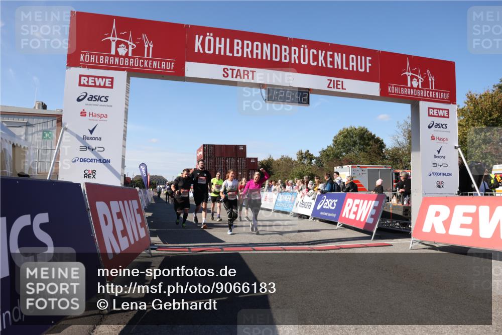 03.10.2025 - Köhlbrandbrückenlauf Lena Gebhardt http://msf.ph/oto/9066183 03.10.2025 13:29:43 Ziel 4629, 4660, 4720, 4733, 5119, 5120, 5260, 5333, 5482, 5574, 6093, 6215, 6387, 6439, 6543, 6554, 6555 meine-sportfotos.de