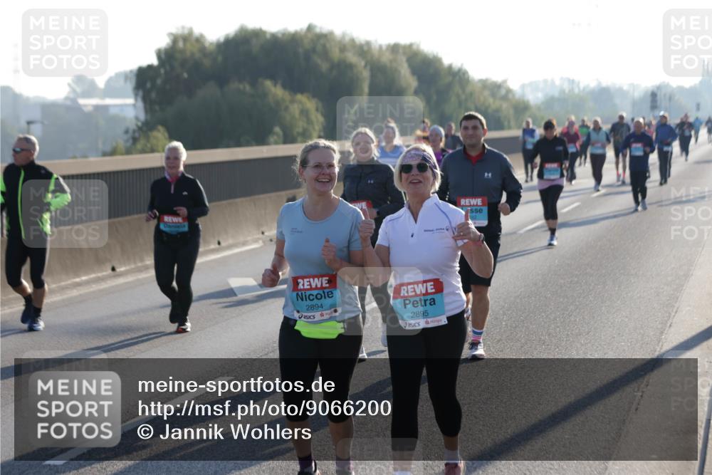 03.10.2025 - Köhlbrandbrückenlauf Jannik Wohlers http://msf.ph/oto/9066200 03.10.2025 09:27:09 Position 3 182, 2894, 2895 meine-sportfotos.de