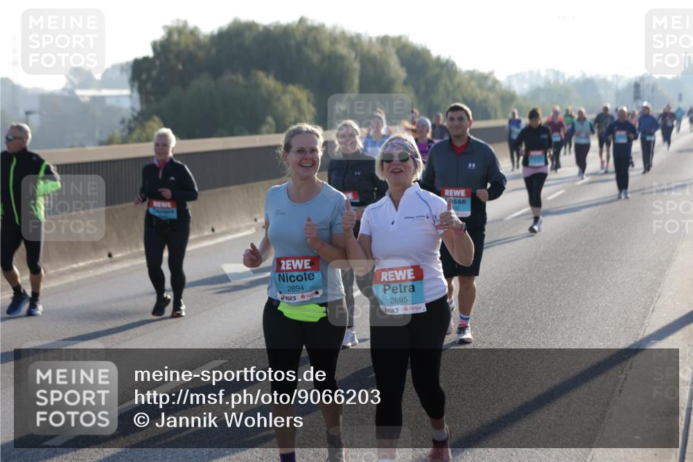 03.10.2025 - Köhlbrandbrückenlauf Jannik Wohlers http://msf.ph/oto/9066203 03.10.2025 09:27:09 Position 3 2894, 2895 meine-sportfotos.de
