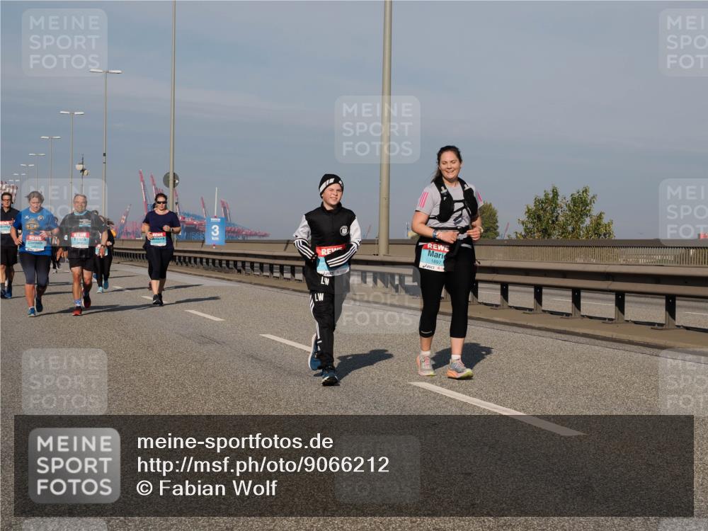 03.10.2025 - Köhlbrandbrückenlauf Fabian Wolf http://msf.ph/oto/9066212 03.10.2025 10:09:14 Position 3 1897 meine-sportfotos.de