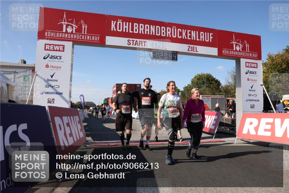 03.10.2025 - Köhlbrandbrückenlauf Lena Gebhardt http://msf.ph/oto/9066213 03.10.2025 13:29:44 Ziel 4629, 4660, 4714, 4720, 4733, 5119, 5120, 5260, 5333, 5482, 5574, 6066, 6093, 6215, 6439, 6543, 6555 meine-sportfotos.de