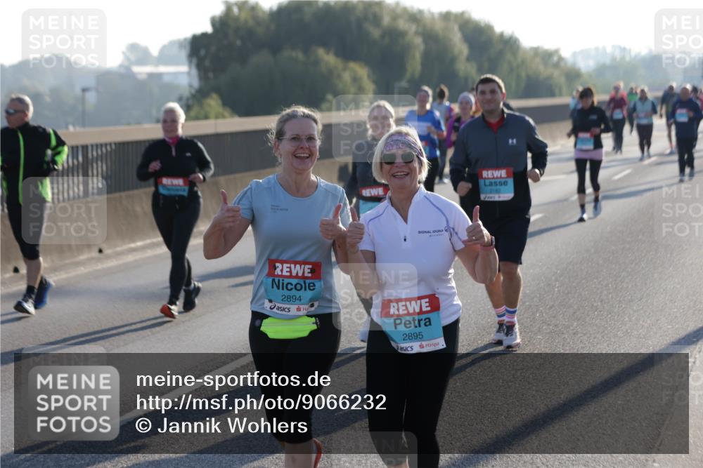 03.10.2025 - Köhlbrandbrückenlauf Jannik Wohlers http://msf.ph/oto/9066232 03.10.2025 09:27:10 Position 3 2894, 2895, 2182 meine-sportfotos.de