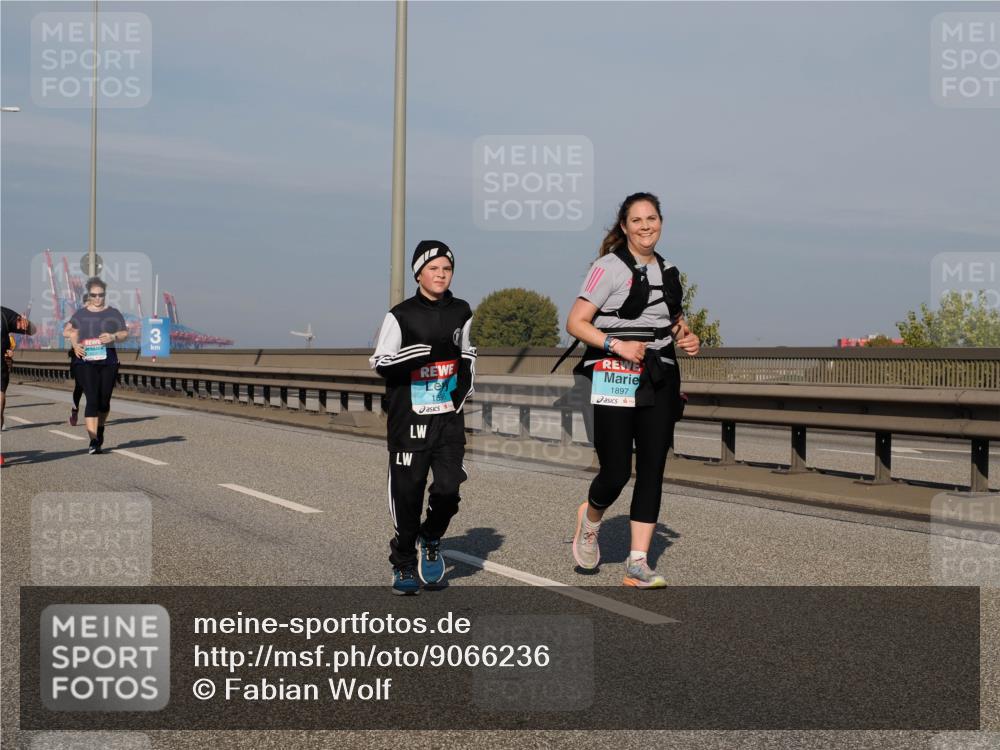 03.10.2025 - Köhlbrandbrückenlauf Fabian Wolf http://msf.ph/oto/9066236 03.10.2025 10:09:15 Position 3 1897 meine-sportfotos.de