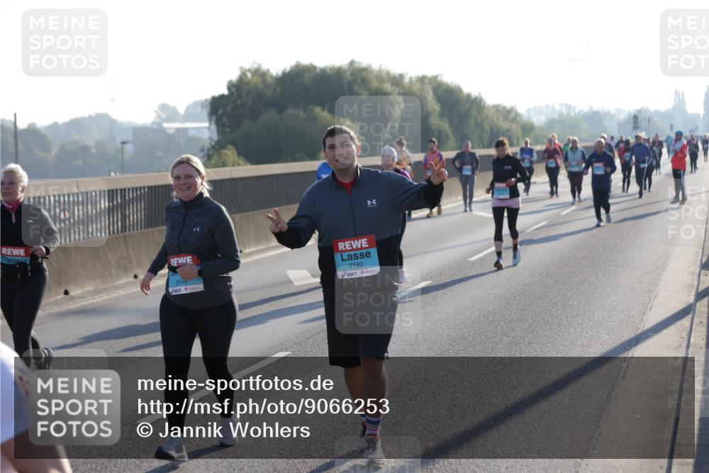 03.10.2025 - Köhlbrandbrückenlauf Jannik Wohlers http://msf.ph/oto/9066253 03.10.2025 09:27:11 Position 3 2548, 2182 meine-sportfotos.de