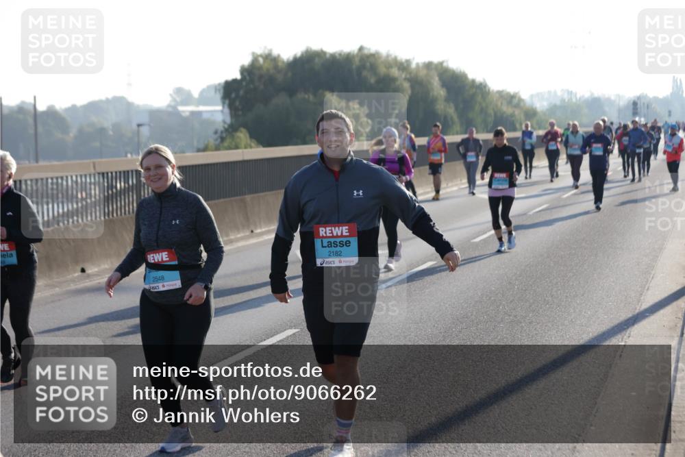 03.10.2025 - Köhlbrandbrückenlauf Jannik Wohlers http://msf.ph/oto/9066262 03.10.2025 09:27:12 Position 3 48, 2548, 2182 meine-sportfotos.de