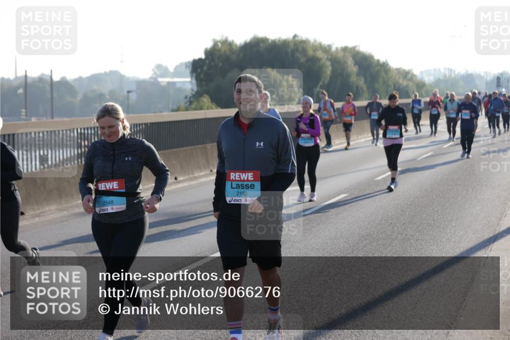 03.10.2025 - Köhlbrandbrückenlauf Jannik Wohlers http://msf.ph/oto/9066276 03.10.2025 09:27:12 Position 3 2548, 2182 meine-sportfotos.de