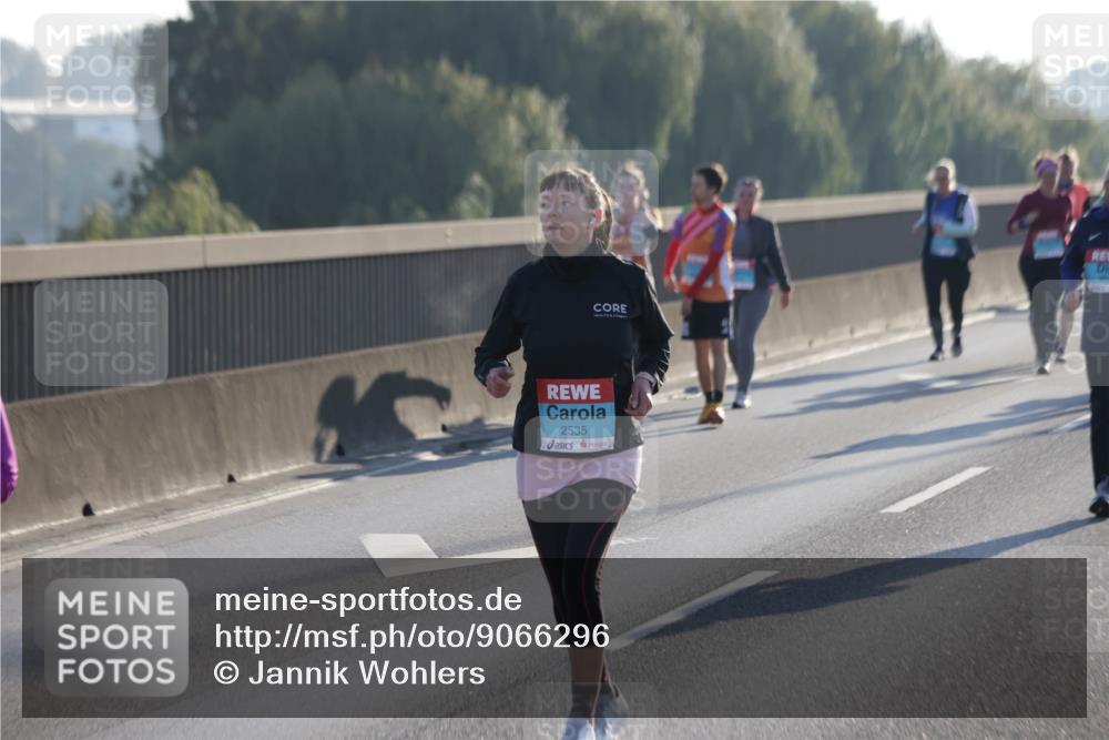 03.10.2025 - Köhlbrandbrückenlauf Jannik Wohlers http://msf.ph/oto/9066296 03.10.2025 09:27:15 Position 3 2535, 5 meine-sportfotos.de