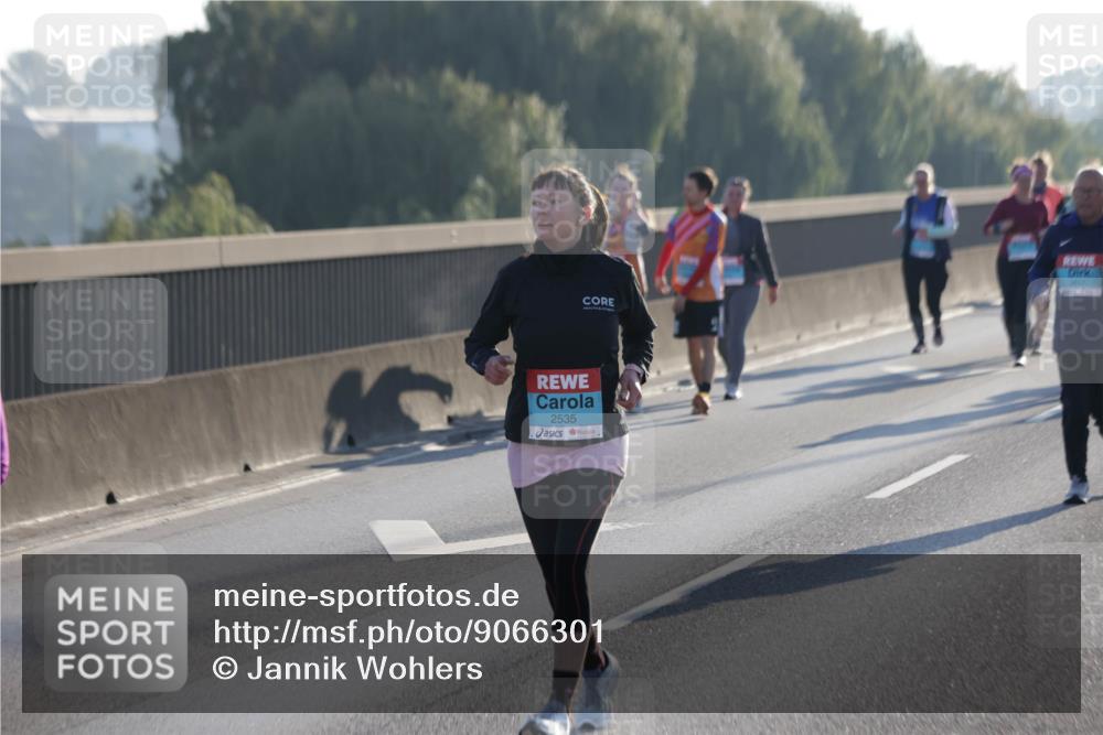 03.10.2025 - Köhlbrandbrückenlauf Jannik Wohlers http://msf.ph/oto/9066301 03.10.2025 09:27:15 Position 3 2535 meine-sportfotos.de