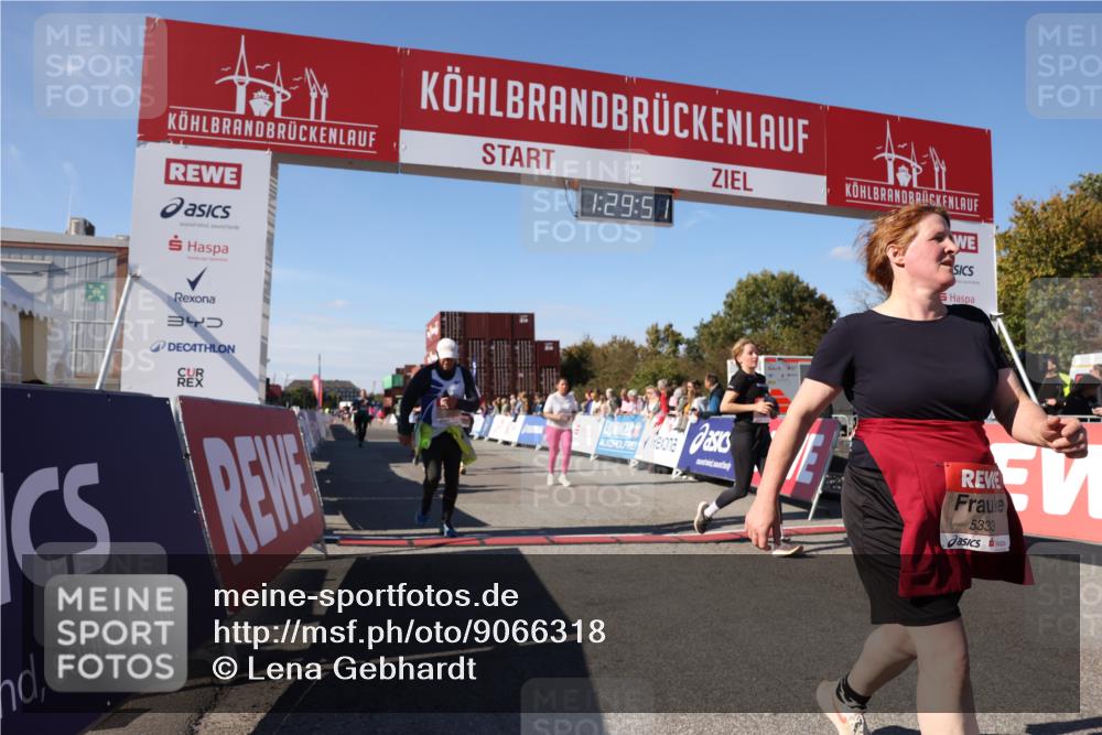 03.10.2025 - Köhlbrandbrückenlauf Lena Gebhardt http://msf.ph/oto/9066318 03.10.2025 13:29:51 Ziel 4629, 4660, 4714, 4720, 4733, 4825, 5119, 5120, 5260, 5333, 5574, 5587, 5621, 5930, 5944, 6066, 6234, 6570, 6698 meine-sportfotos.de