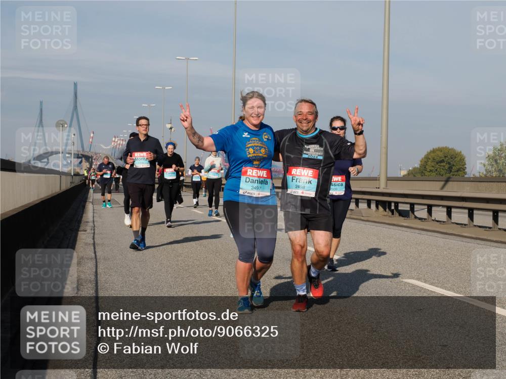 03.10.2025 - Köhlbrandbrückenlauf Fabian Wolf http://msf.ph/oto/9066325 03.10.2025 10:09:19 Position 3 2024, 2497, 2498, 2339 meine-sportfotos.de