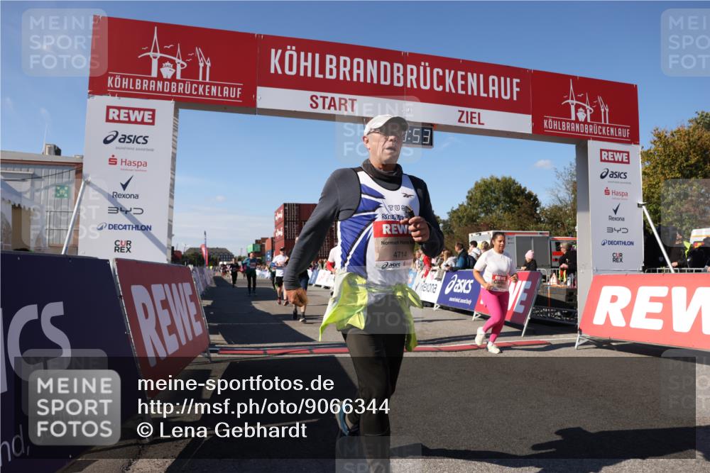 03.10.2025 - Köhlbrandbrückenlauf Lena Gebhardt http://msf.ph/oto/9066344 03.10.2025 13:29:53 Ziel 4629, 4660, 4714, 4720, 4733, 4825, 5119, 5120, 5260, 5333, 5574, 5587, 5621, 5930, 5944, 6066, 6234, 6570, 6698 meine-sportfotos.de