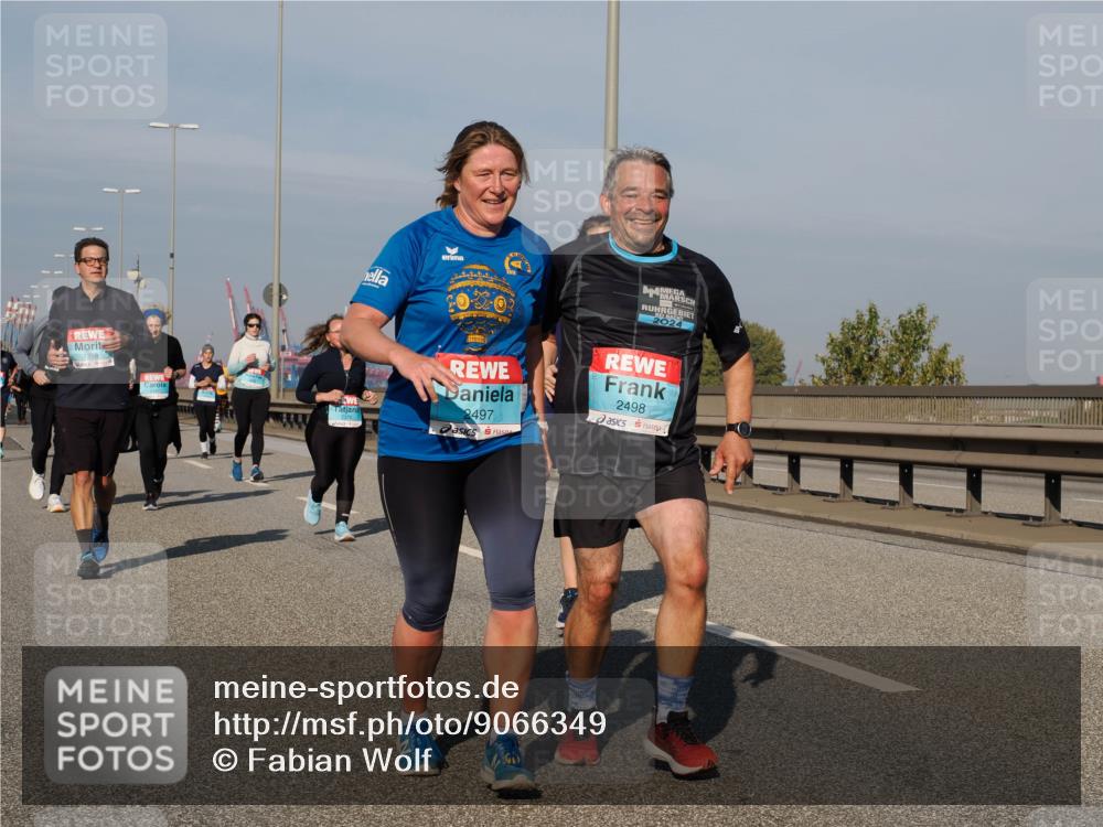 03.10.2025 - Köhlbrandbrückenlauf Fabian Wolf http://msf.ph/oto/9066349 03.10.2025 10:09:20 Position 3 1358, 2024, 2375, 2497, 2498 meine-sportfotos.de
