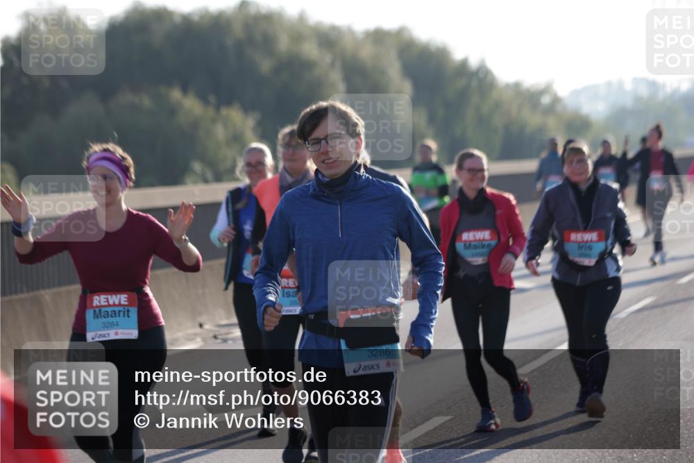 03.10.2025 - Köhlbrandbrückenlauf Jannik Wohlers http://msf.ph/oto/9066383 03.10.2025 09:27:24 Position 3 3284, 3286 meine-sportfotos.de