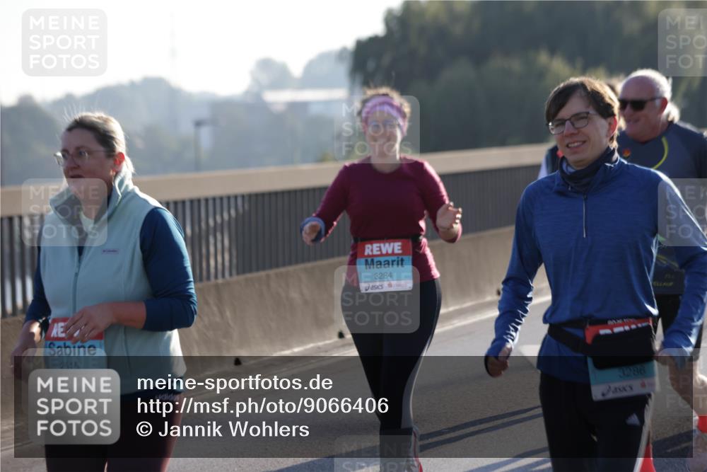 03.10.2025 - Köhlbrandbrückenlauf Jannik Wohlers http://msf.ph/oto/9066406 03.10.2025 09:27:25 Position 3 2515, 3284, 21, 3286 meine-sportfotos.de