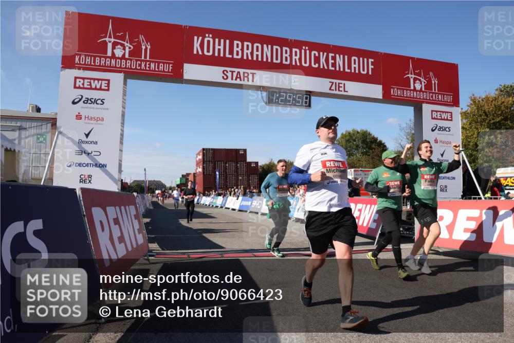 03.10.2025 - Köhlbrandbrückenlauf Lena Gebhardt http://msf.ph/oto/9066423 03.10.2025 13:29:58 Ziel 4459, 4714, 4825, 5333, 5369, 5574, 5587, 5621, 5930, 5944, 6066, 6234, 6570, 6698 meine-sportfotos.de