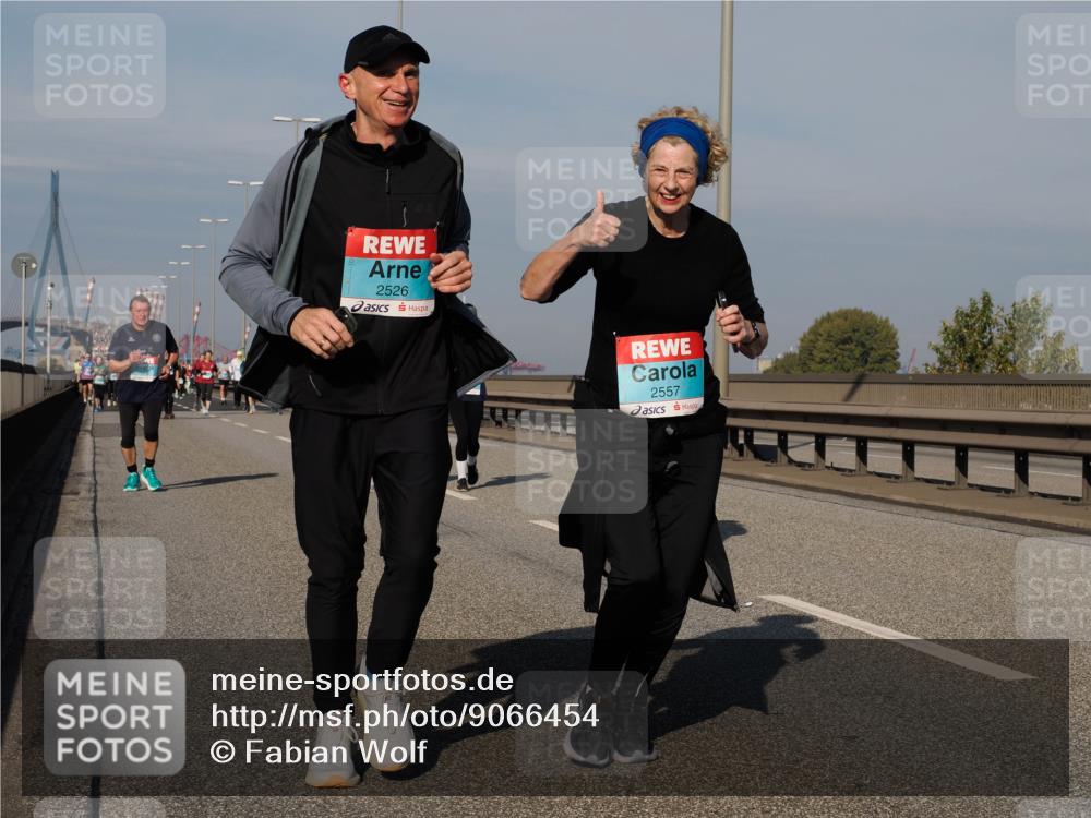 03.10.2025 - Köhlbrandbrückenlauf Fabian Wolf http://msf.ph/oto/9066454 03.10.2025 10:09:26 Position 3 2526, 2557 meine-sportfotos.de