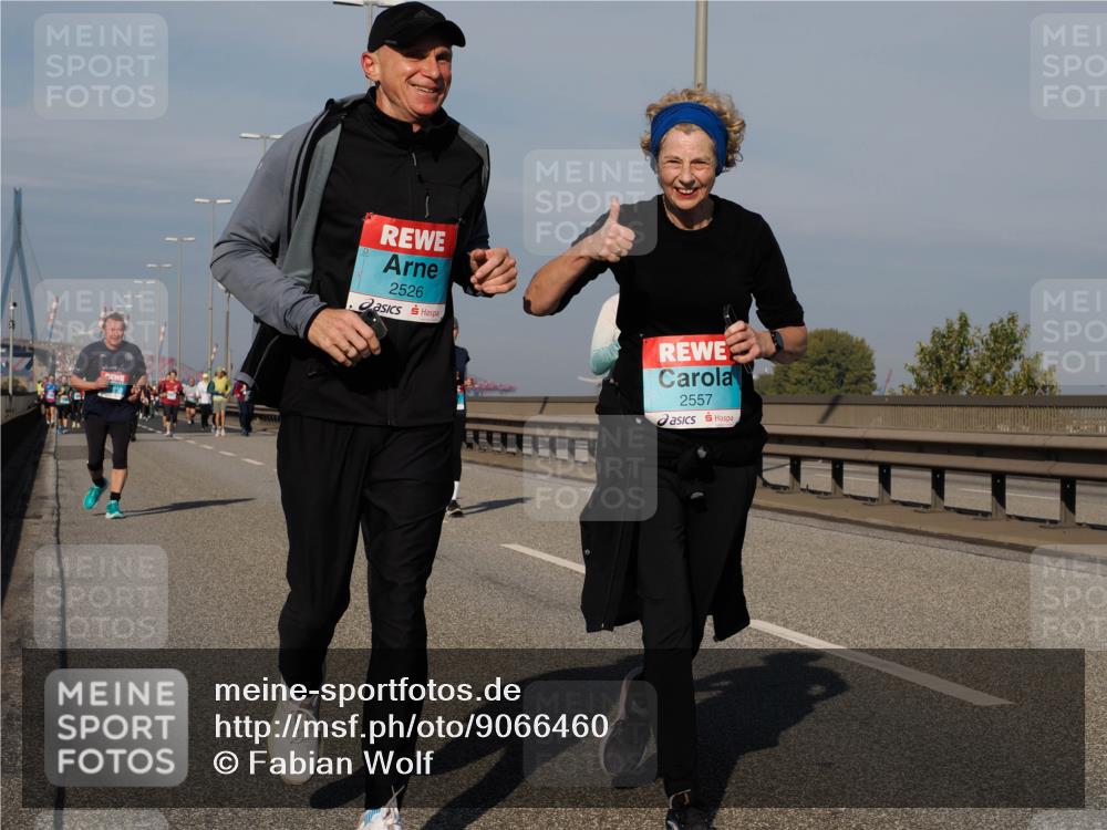03.10.2025 - Köhlbrandbrückenlauf Fabian Wolf http://msf.ph/oto/9066460 03.10.2025 10:09:26 Position 3 2526, 2557 meine-sportfotos.de