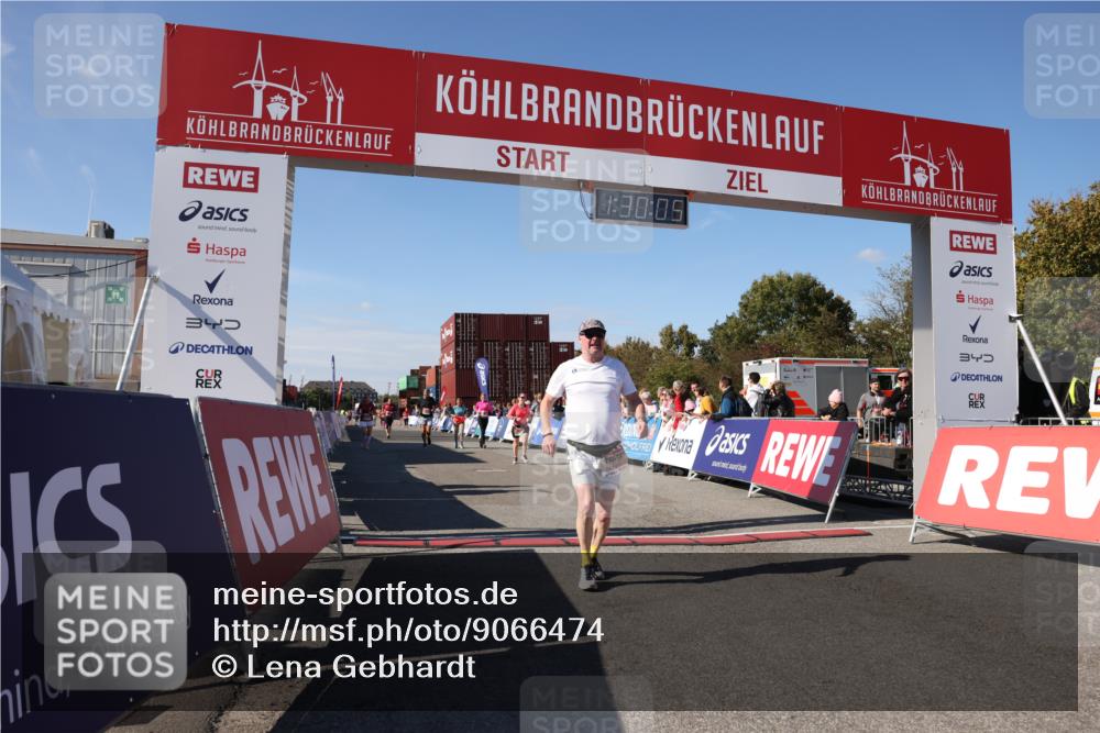 03.10.2025 - Köhlbrandbrückenlauf Lena Gebhardt http://msf.ph/oto/9066474 03.10.2025 13:30:05 Ziel 4459, 5038, 5151, 5153, 5161, 5369, 5398, 5587, 5621, 6570, 6698 meine-sportfotos.de