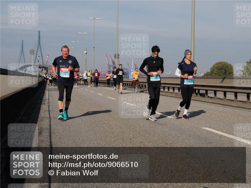 03.10.2025 - Köhlbrandbrückenlauf Fabian Wolf http://msf.ph/oto/9066510 03.10.2025 10:09:29 Position 3 1908, 2263 meine-sportfotos.de
